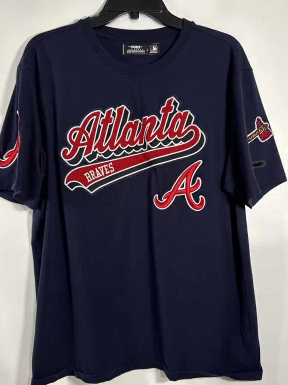 MLB Atlanta Braves Shirt Embroidered Patch Logo Jersey Pro Standard Sz L